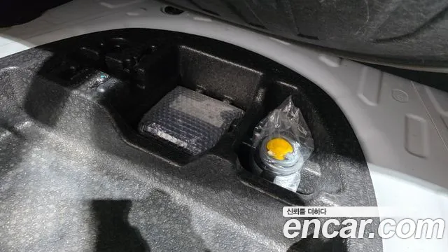 Hyundai Avante 2016 thumb 3