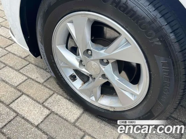Hyundai Elantra 2021 thumb 7
