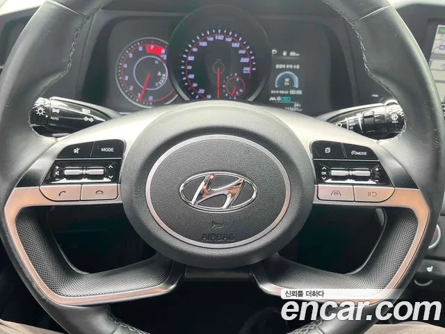 Hyundai Elantra 2021 thumb 9