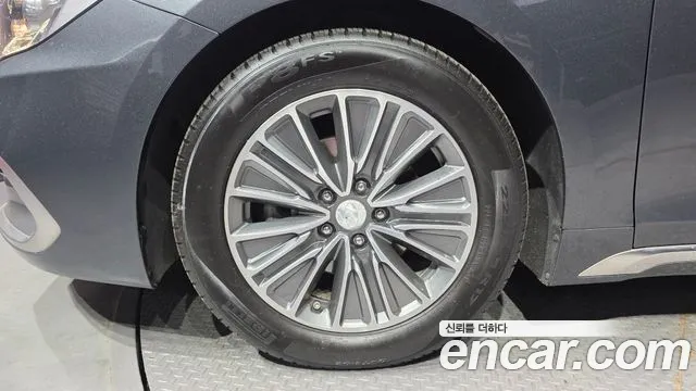 Hyundai Grandeur 2017 thumb 2