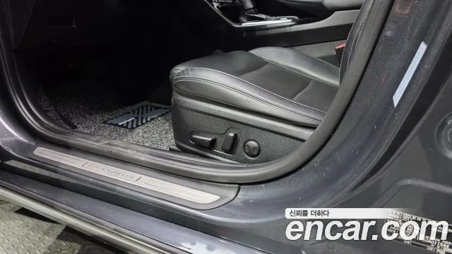 Hyundai Grandeur 2017 thumb 10