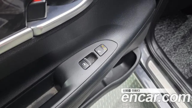 Hyundai Grandeur 2017 thumb 5