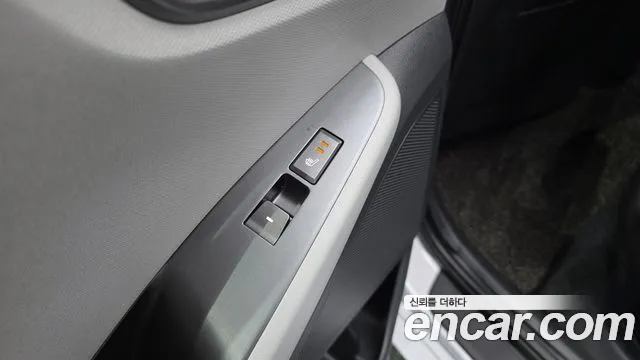Hyundai Ioniq 2019 thumb 12