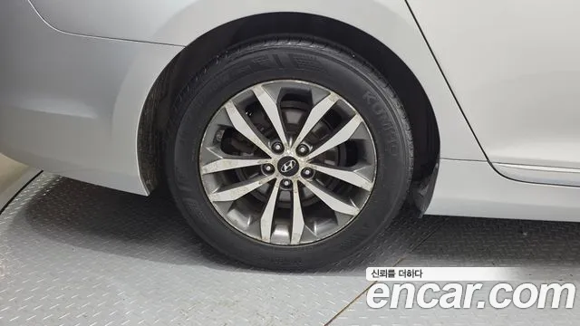 Hyundai Grandeur 2011 thumb 2