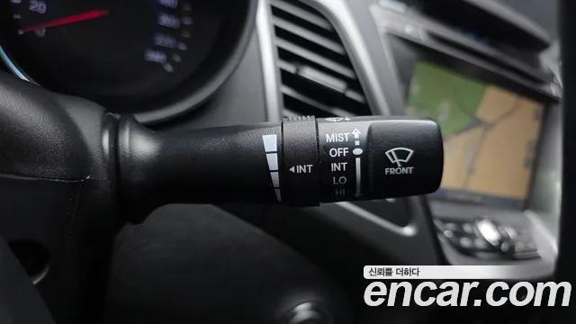 Hyundai Elantra 2015 thumb 5