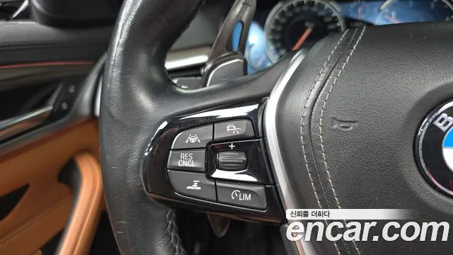 BMW 5 серии 2017 thumb 4
