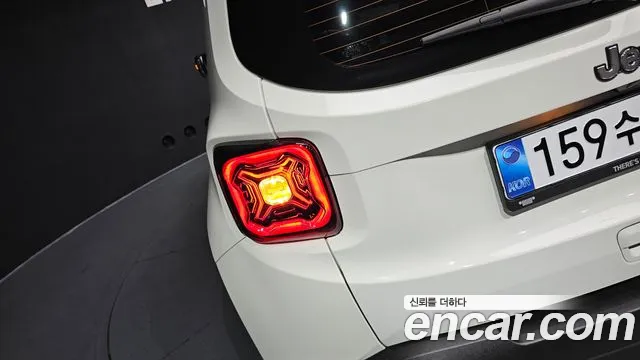 Jeep Renegade 2023 thumb 8