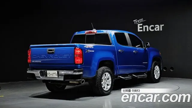 Chevrolet Colorado 2022 thumb 2