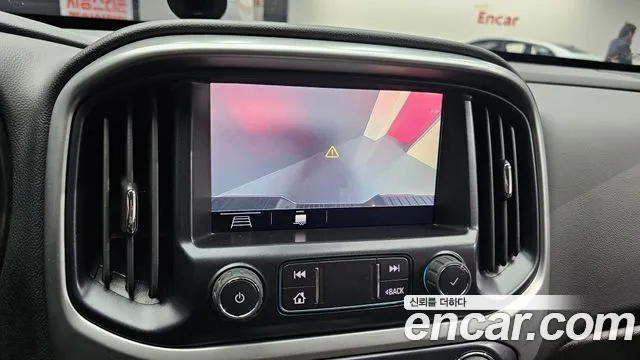 Chevrolet Colorado 2022 thumb 9