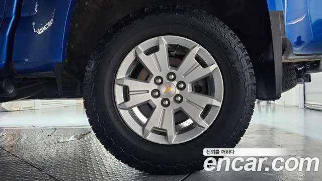 Chevrolet Colorado 2022 thumb 11