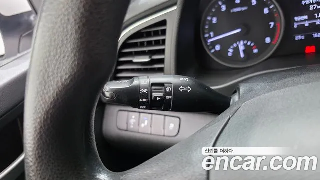 Hyundai AD 2017 thumb 10