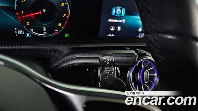 Mercedes-Benz A-Class 2022 thumb 10
