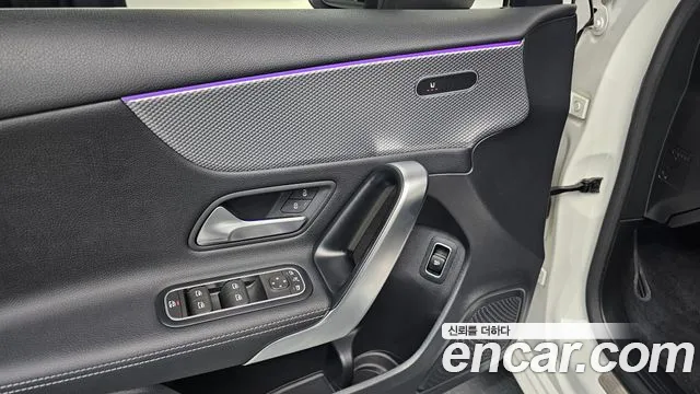 Mercedes-Benz A-Class 2022 thumb 5