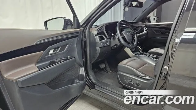 KGM Korando 2020 thumb 8