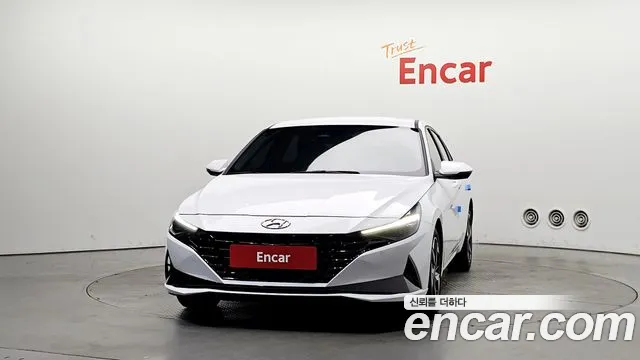 Hyundai Elantra 2022 thumb 11