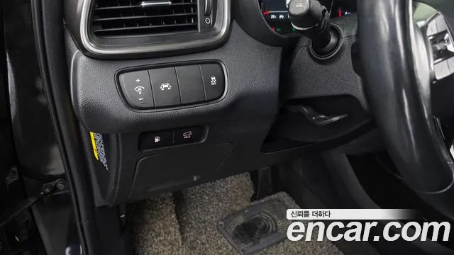 Kia Sorento 2017 thumb 3