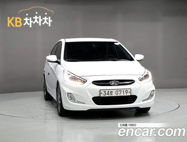 Hyundai Accent 2016 thumb 3