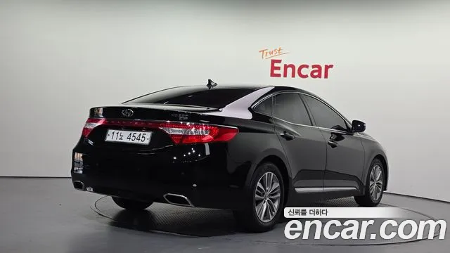 Hyundai Grandeur 2015 thumb 6