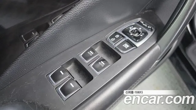 Hyundai Grandeur 2015 thumb 8