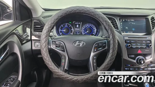 Hyundai Grandeur 2015 thumb 3