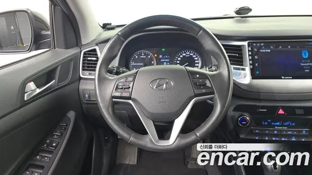 Hyundai Tucson 2015 thumb 9
