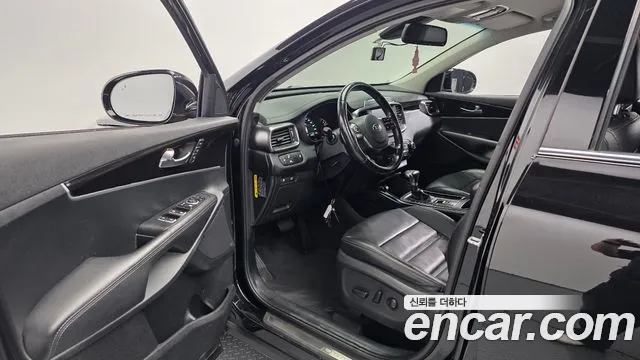 Kia Sorento 2018 thumb 5