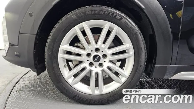 Mini Cooper Countryman 2022 thumb 3