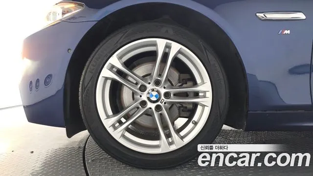 BMW 5 серии 2016 thumb 5