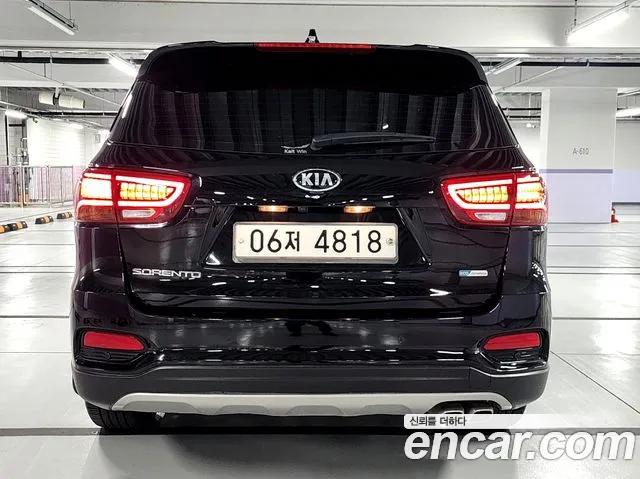Kia Sorento 2018 thumb 6