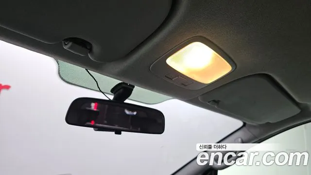 Hyundai Staria 2015 thumb 10
