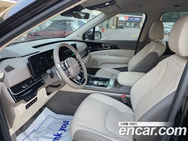 Kia Carnival 2024 thumb 11