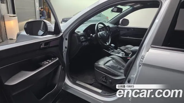 KGM Rexton 2020 thumb 4