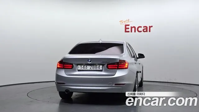 BMW 3 серии 2015 thumb 9