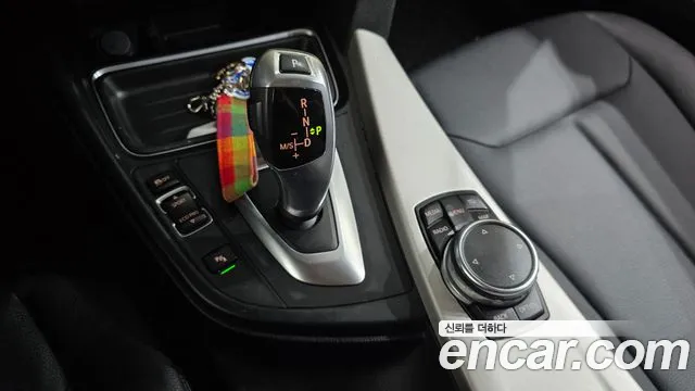 BMW 3 серии 2015 thumb 3