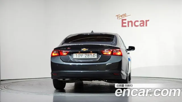Chevrolet Malibu 2018 thumb 4
