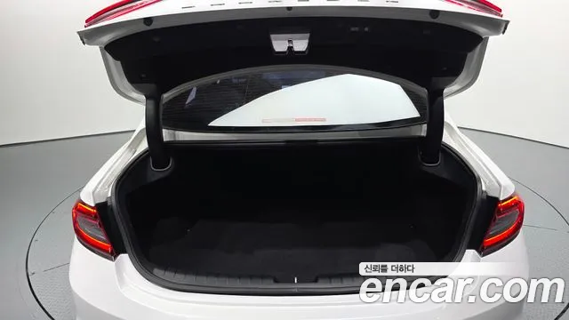 Hyundai Grandeur 2019 thumb 9