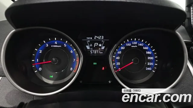 Hyundai Elantra 2015 thumb 11