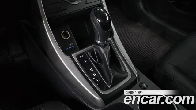 Hyundai Elantra 2015 thumb 8