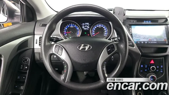 Hyundai Elantra 2015 thumb 5