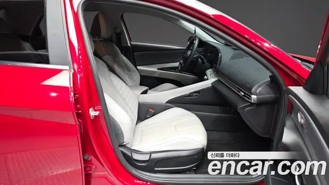 Hyundai Elantra 2021 thumb 4
