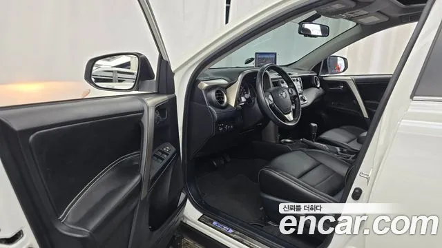 Toyota RAV4 2014 thumb 8