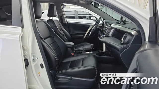 Toyota RAV4 2014 thumb 3