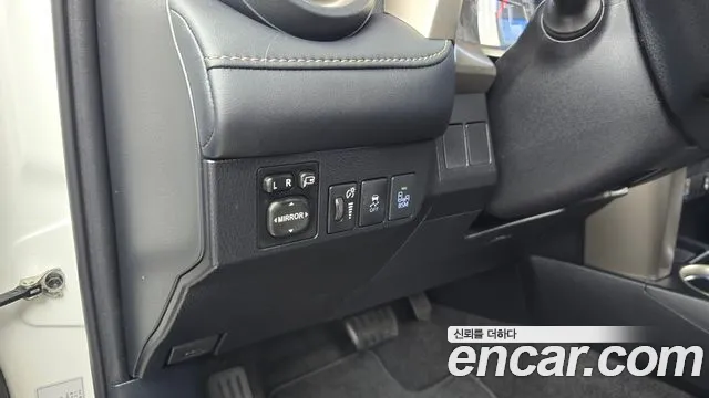Toyota RAV4 2014 thumb 4