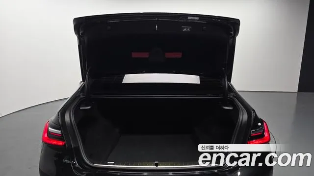 BMW 7 серии 2020 thumb 10
