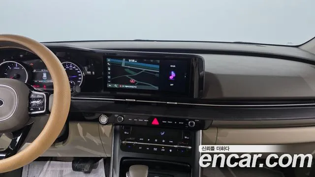 Kia Carnival 2021 thumb 7