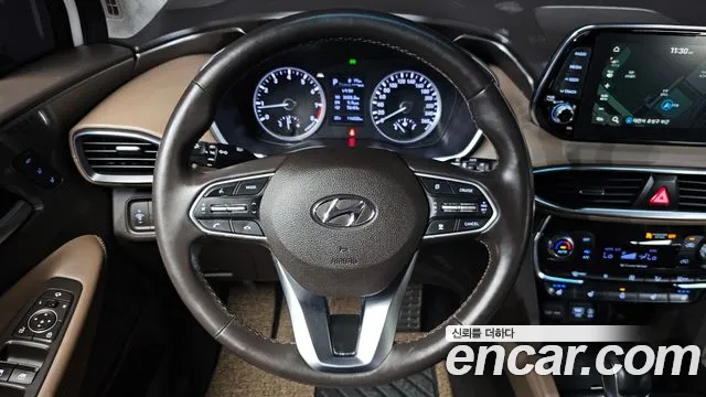 Hyundai Santa Fe 2019 thumb 9