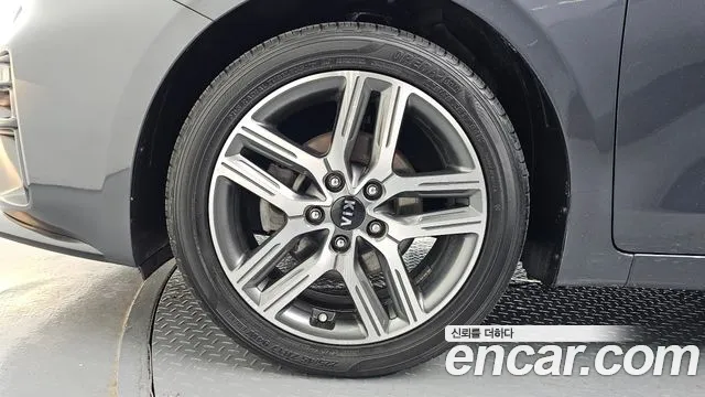 Kia K3 2018 thumb 9