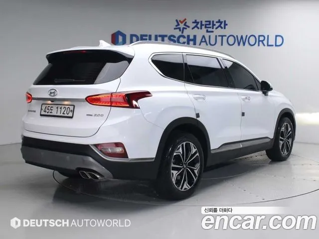 Hyundai Santa Fe 2018 thumb 12
