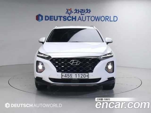 Hyundai Santa Fe 2018 thumb 2
