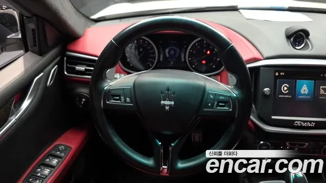 Maserati Ghibli 2015 thumb 9